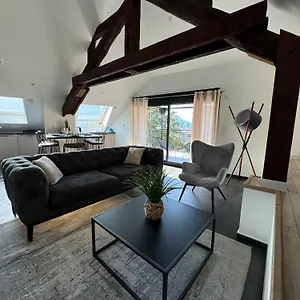 appartement-neuf-5-personnes-vue-lac.hotels-rhonealpes.com/